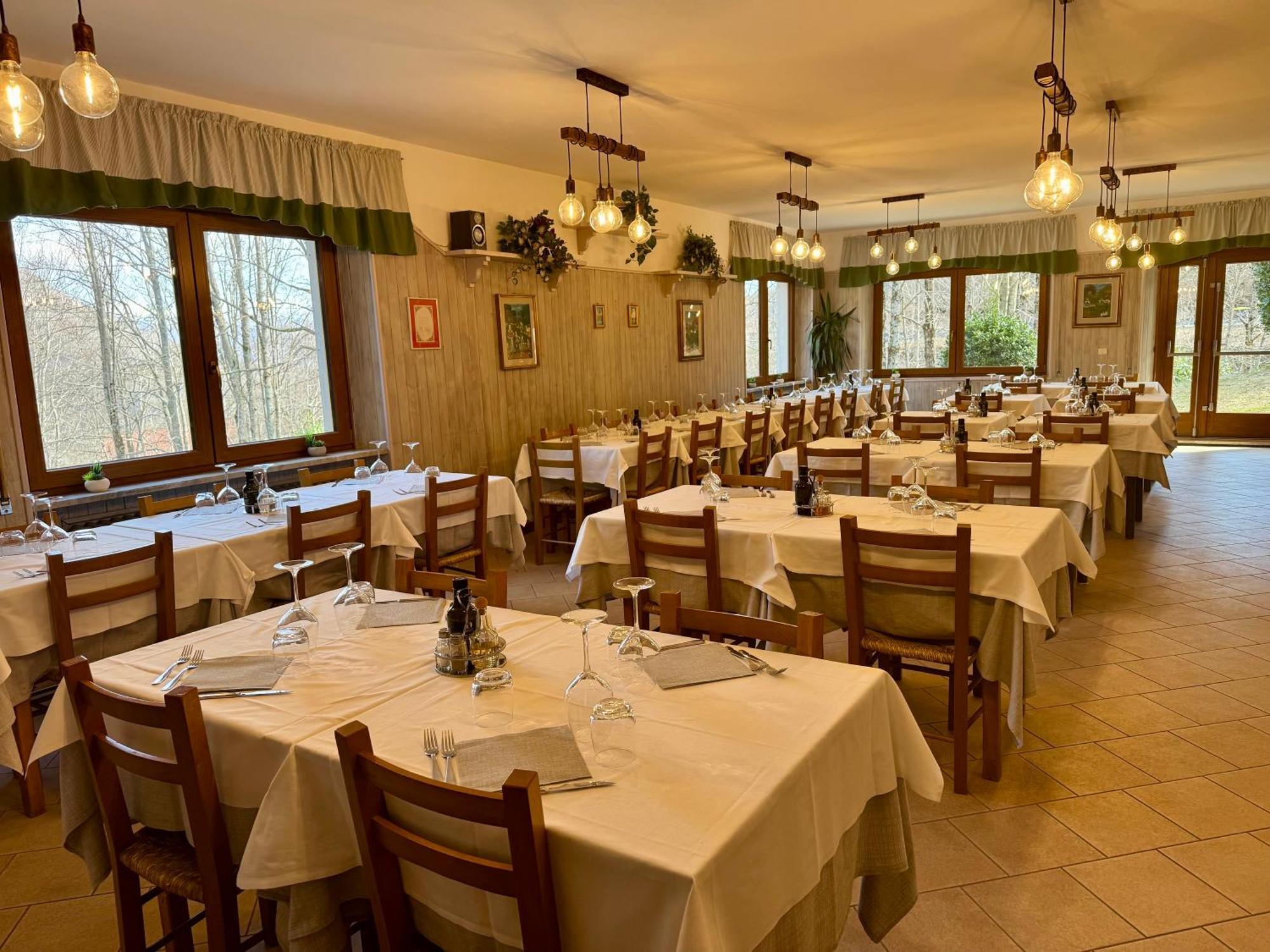 Albergo La Villa Абетоне Екстериор снимка
