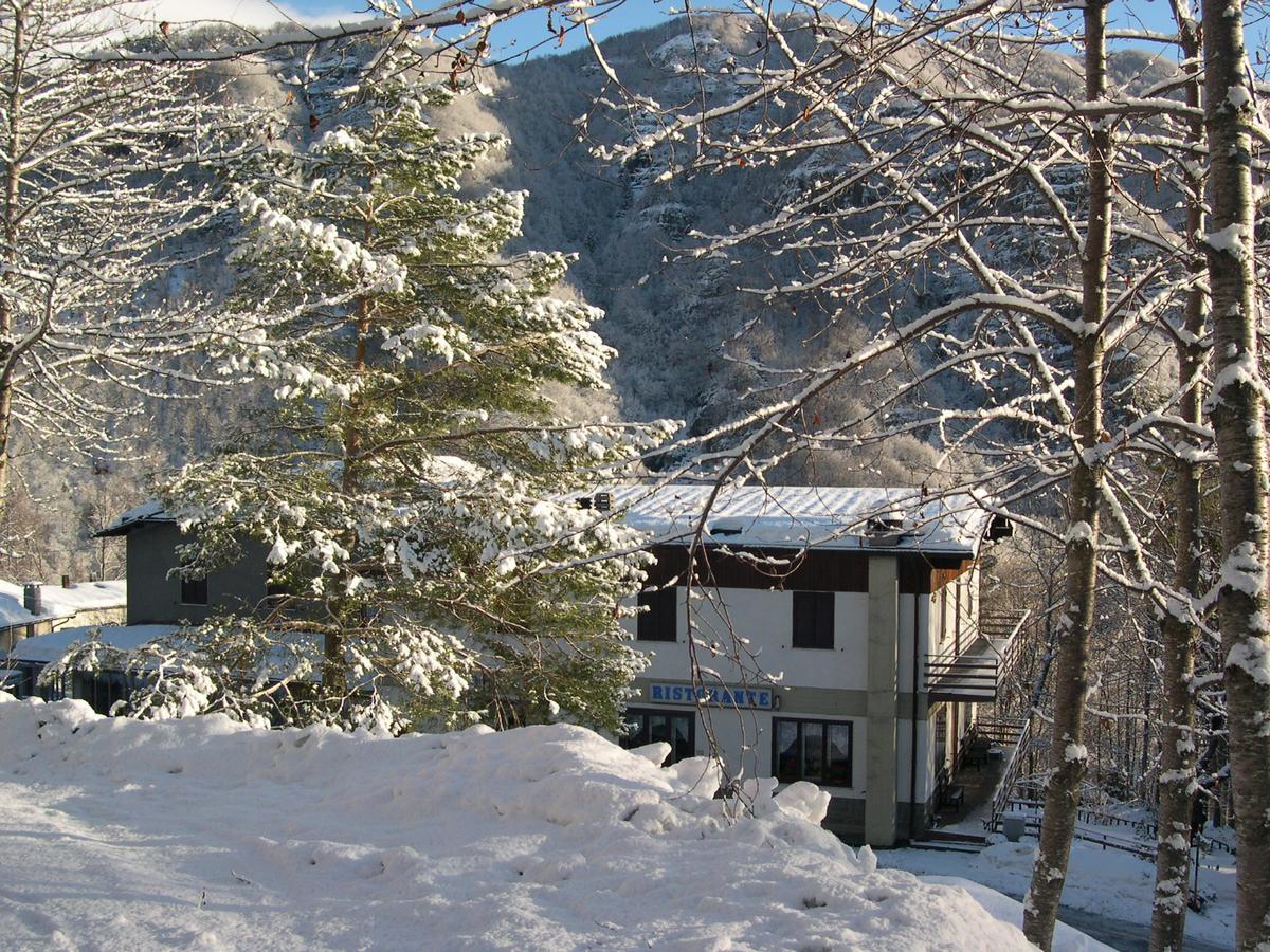 Albergo La Villa Абетоне Екстериор снимка